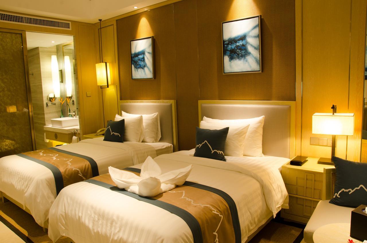 Grand New Century Hotel سانيا المظهر الخارجي الصورة